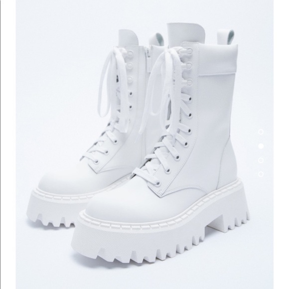 NWT Zara white lug sole combat lace-up leather ankle boots